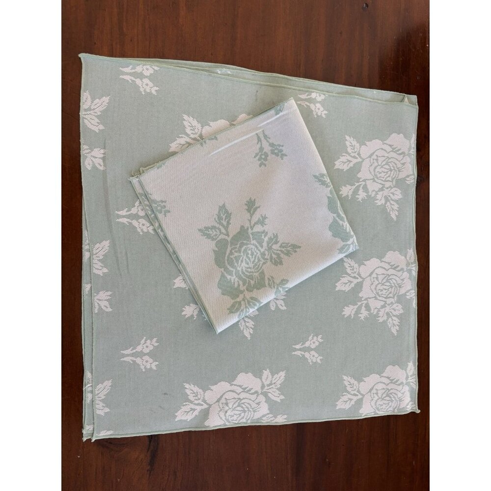 Vintage Shabby Chic Green Damask Set of 4 Dinner Napkins 17" Square‎ Roses